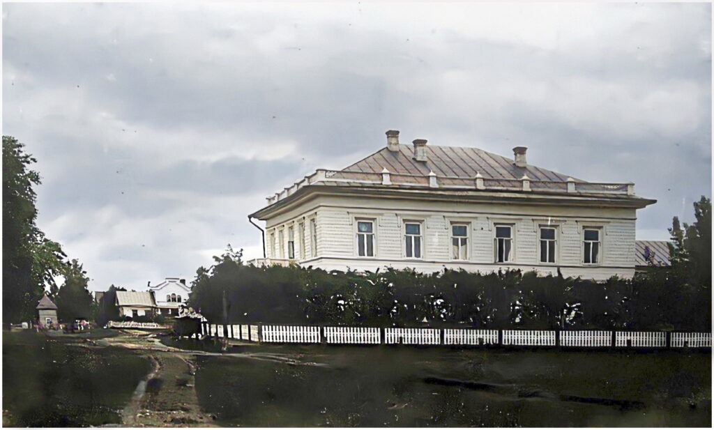 Дом Попова К.В